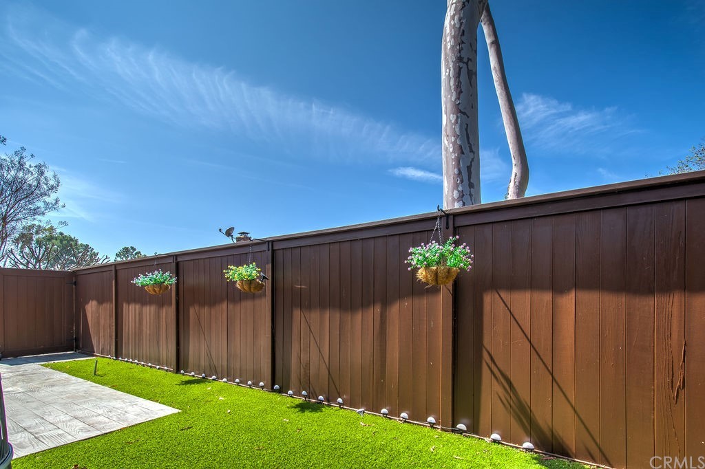 17241 Chestnut Irvine, CA 92612 - Photo 45 of 66