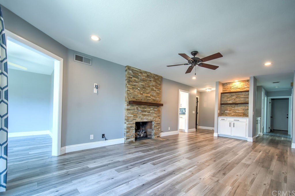 17241 Chestnut Irvine, CA 92612 - Photo 10 of 66