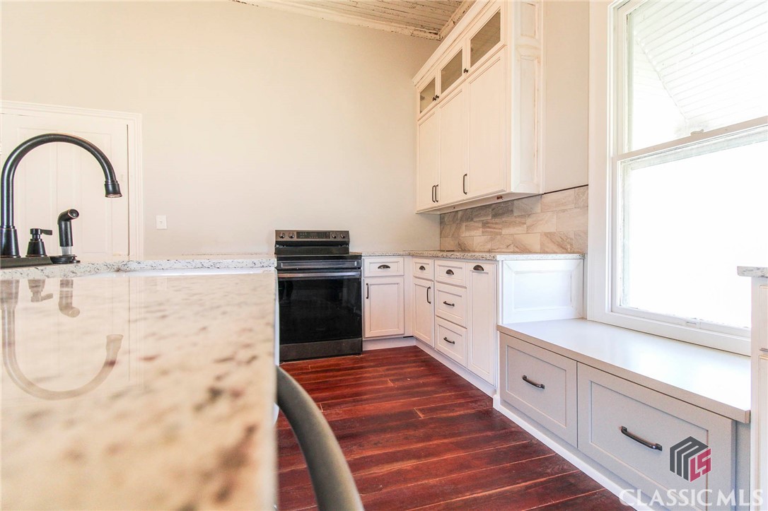 1782 Union Point Road Stephens, GA 30667 - Photo 23 of 36