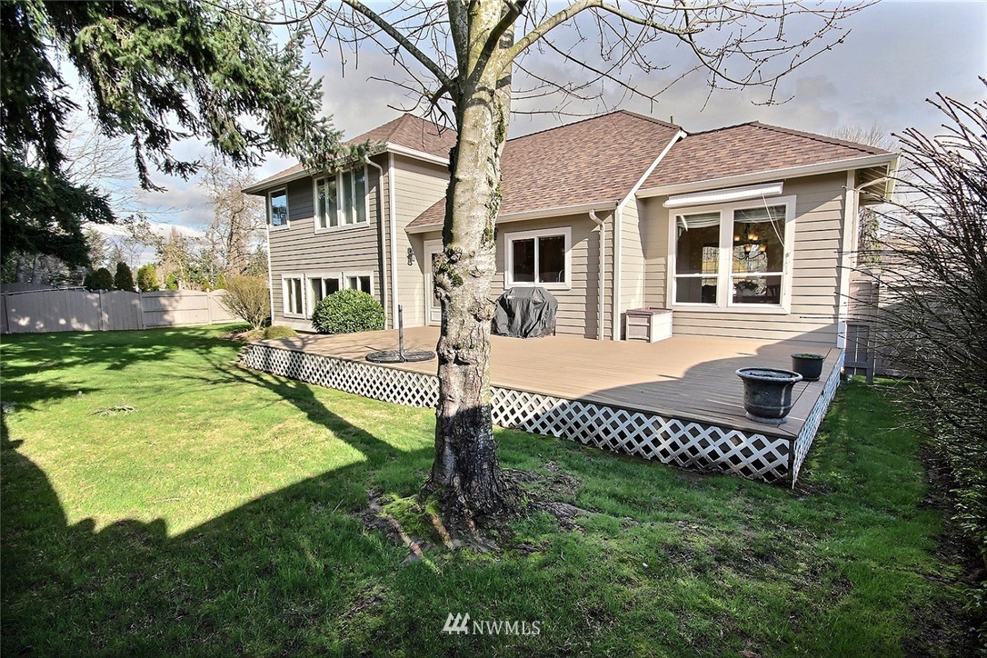 2115 Jones Avenue Northeast Renton, WA 98056 - Photo 23 of 25 Gallery Image 23