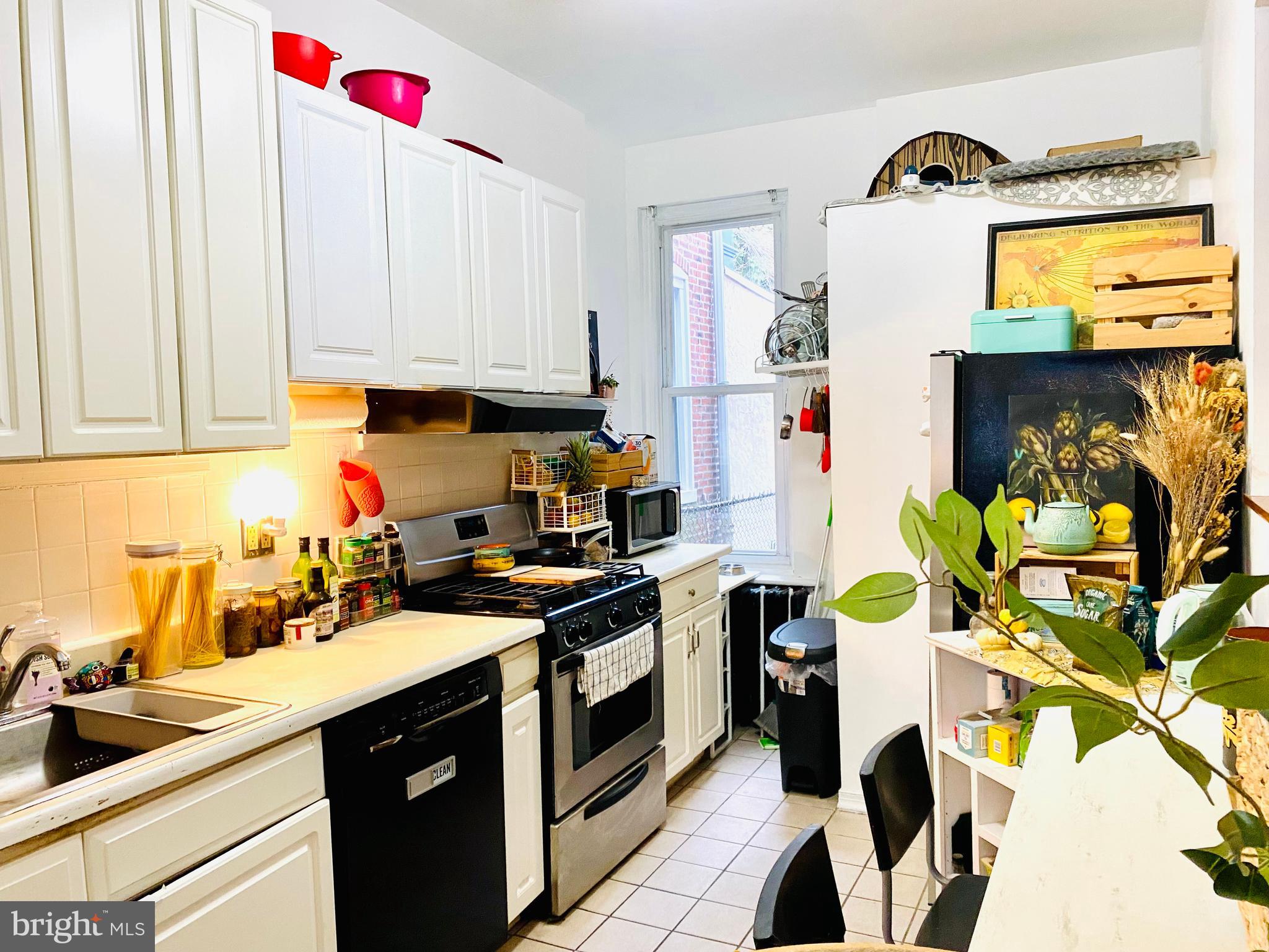 4169 Ridge Avenue Philadelphia, PA 19129 - Photo 5 of 43 Gallery Image 5