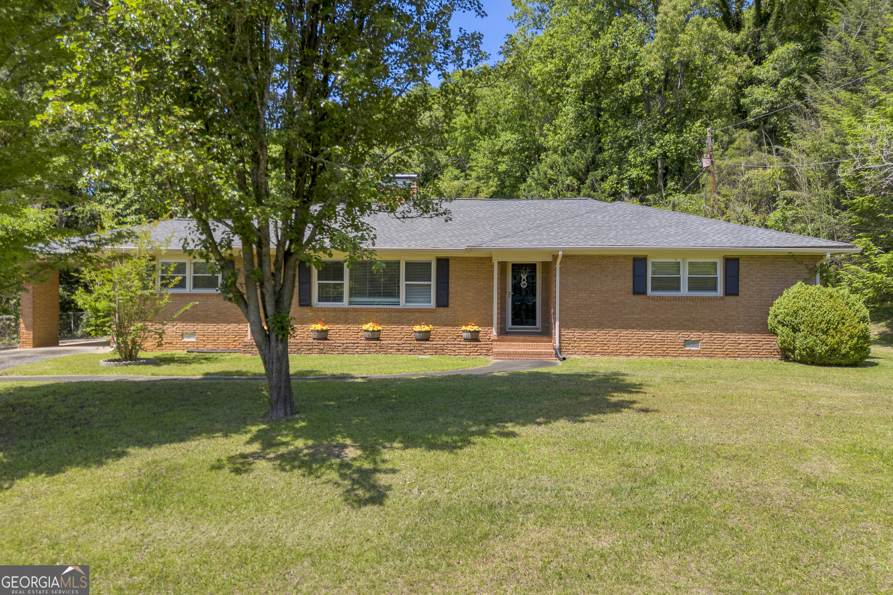 1973 Falls Road Toccoa, GA 30577 - Photo 1 of 55