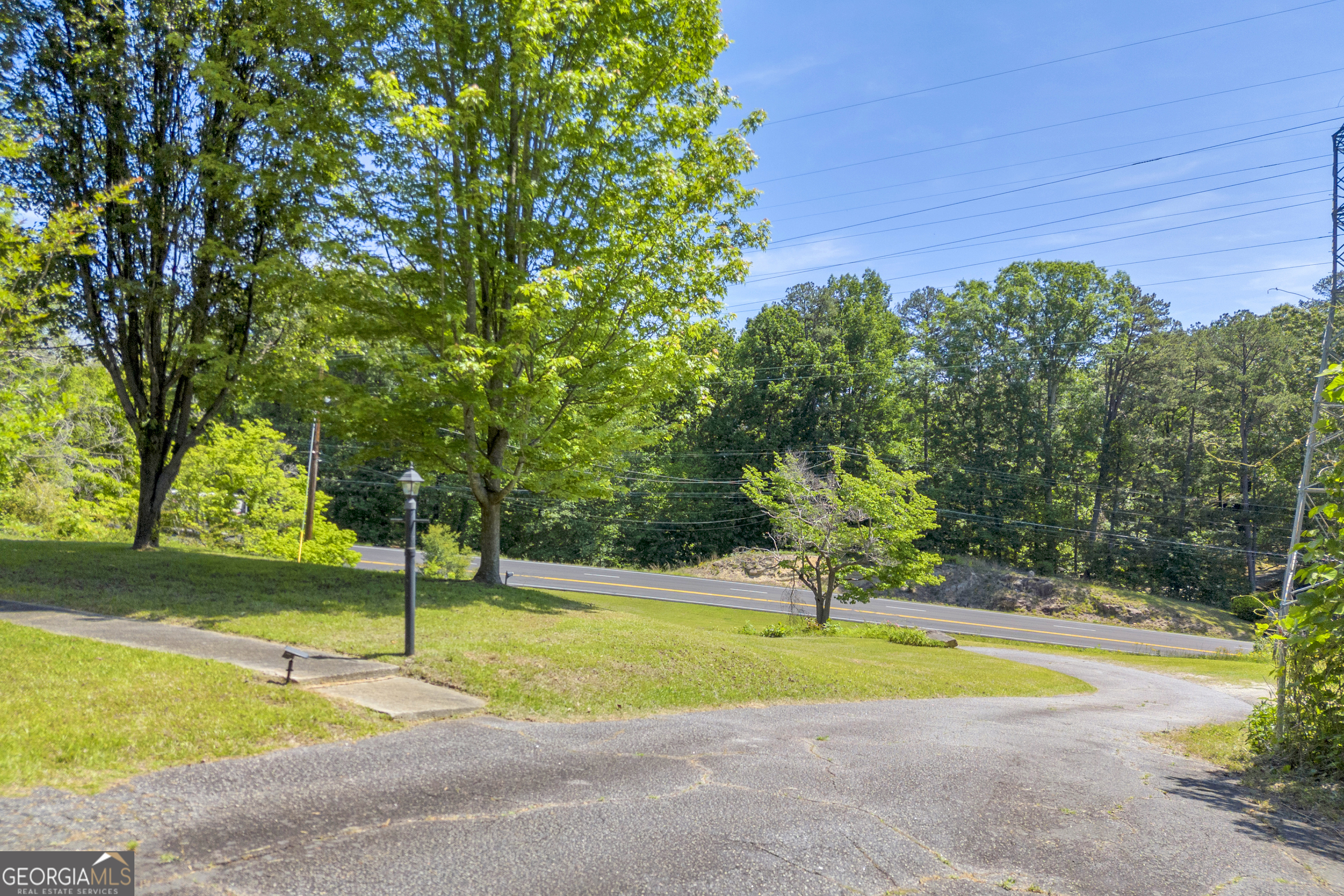 1973 Falls Road Toccoa, GA 30577 - Photo 13 of 55