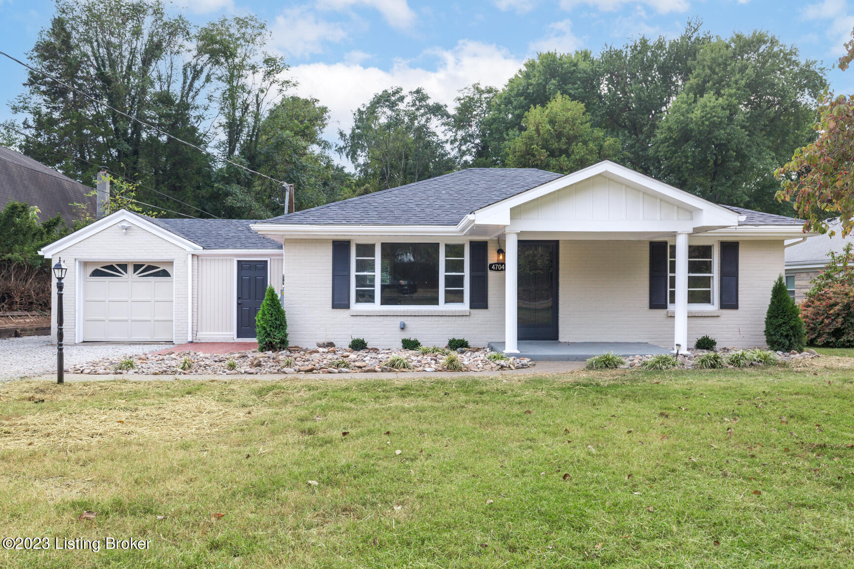 4704 Valley Station Road Louisville, KY 40272 - Photo 1 of 55 4704 Valley Station Rd-1