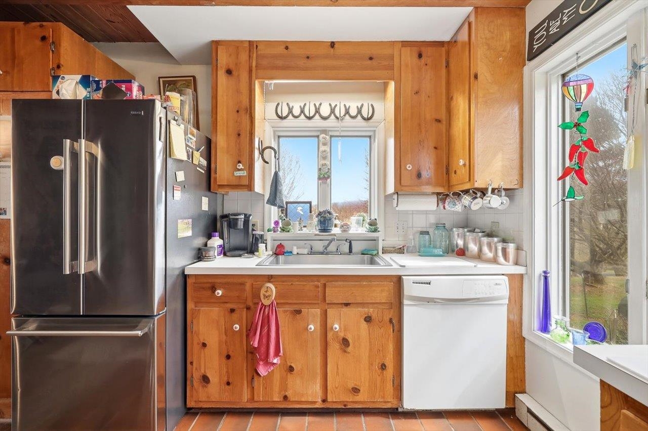 1120 Kingsway Road Afton, VA 22920 - Photo 9 of 44