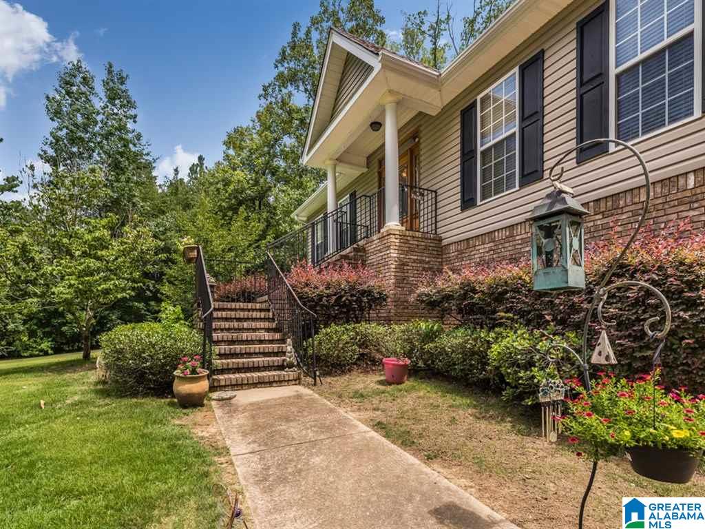 6630 Pocahontas Road Bessemer, AL 35022 - Photo 2 of 33