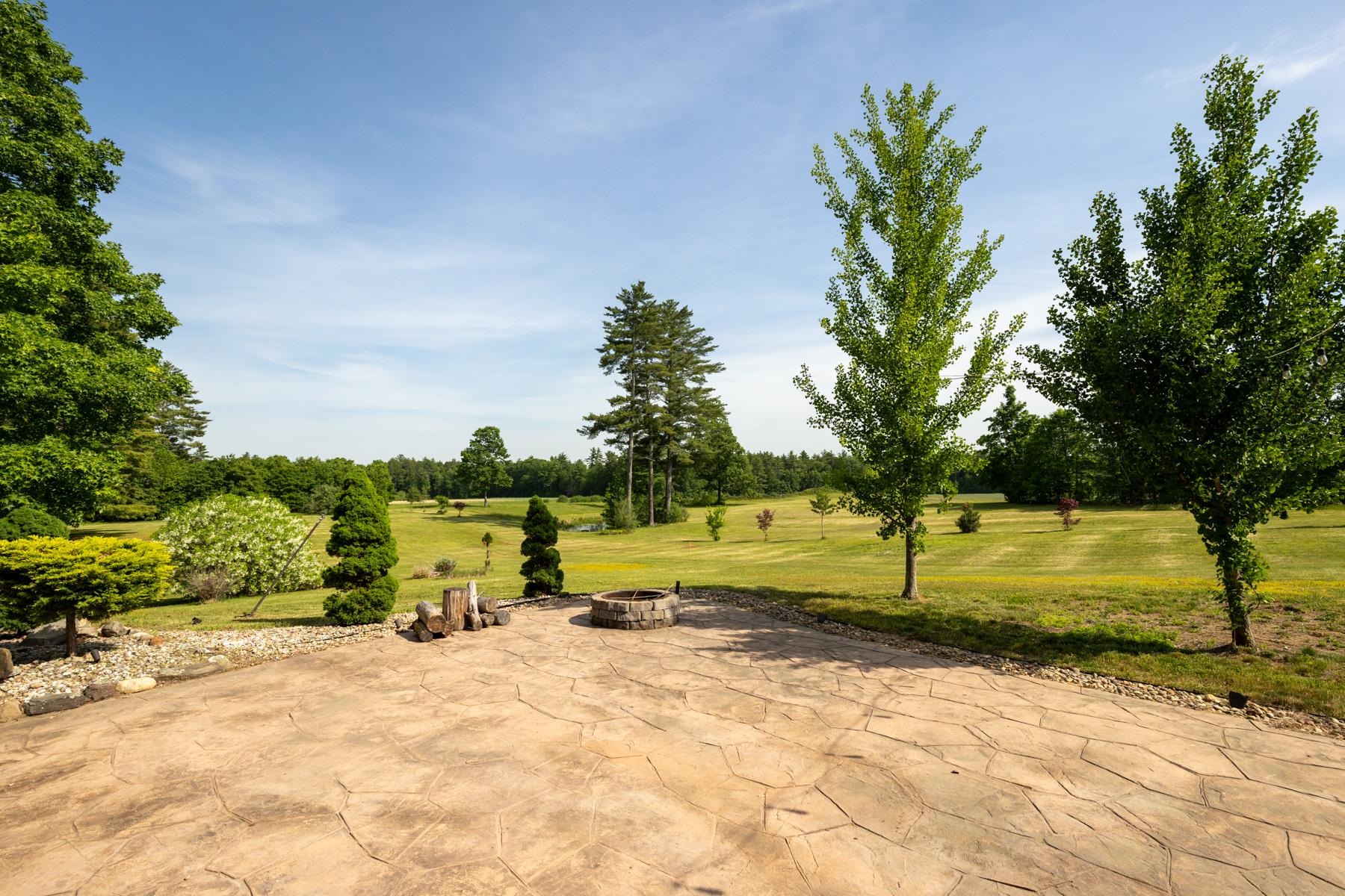 293 North River Road Lee, NH 03861 - Photo 4 of 60