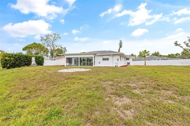 $450,000 | 3611 22nd Avenue West, Bradenton, FL 34205
