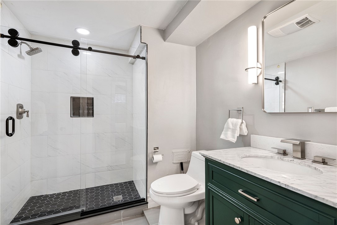 164 Prospect Street Providence, RI 02906 - Photo 41 of 48 Garden Unit - Bath