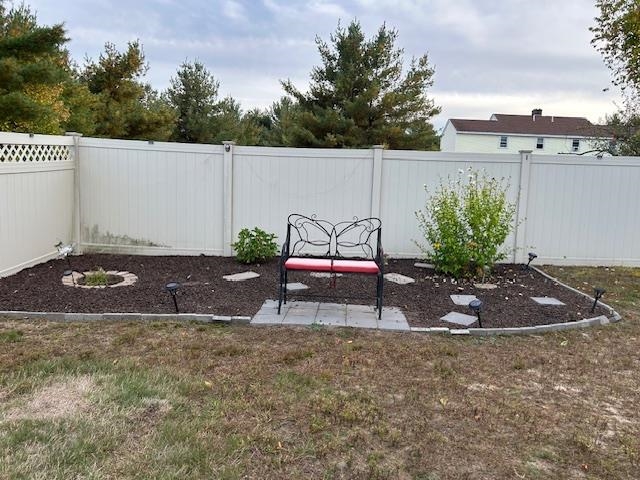 14 A Reed Street Londonderry, NH 03053 - Photo 39 of 41