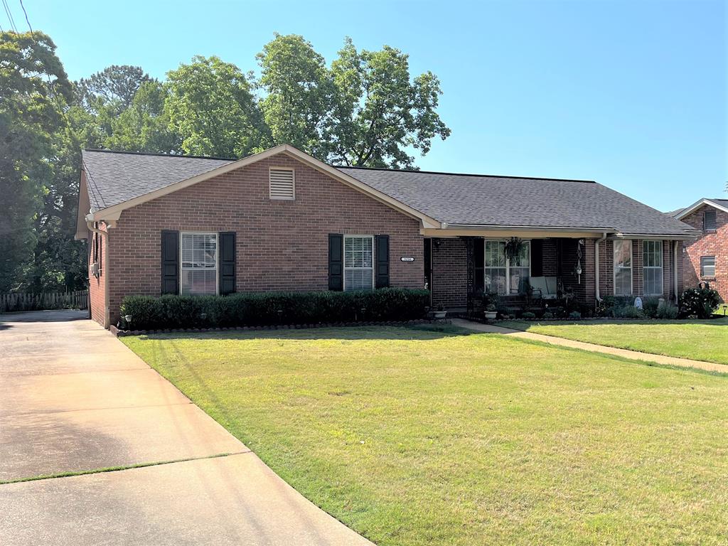 5216 Lichfield Road Columbus, GA 31904 - Photo 1 of 47 Main View