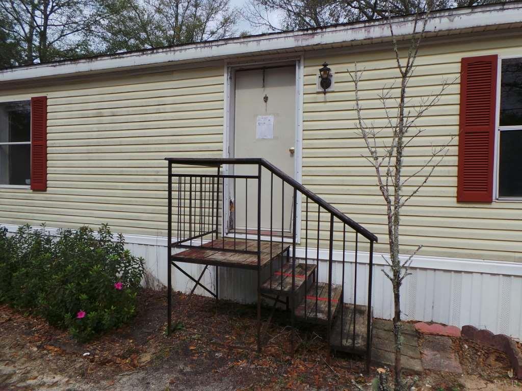 4448 Skylark Road Milton, FL 32583 - Photo 2 of 25 Gallery Image 2