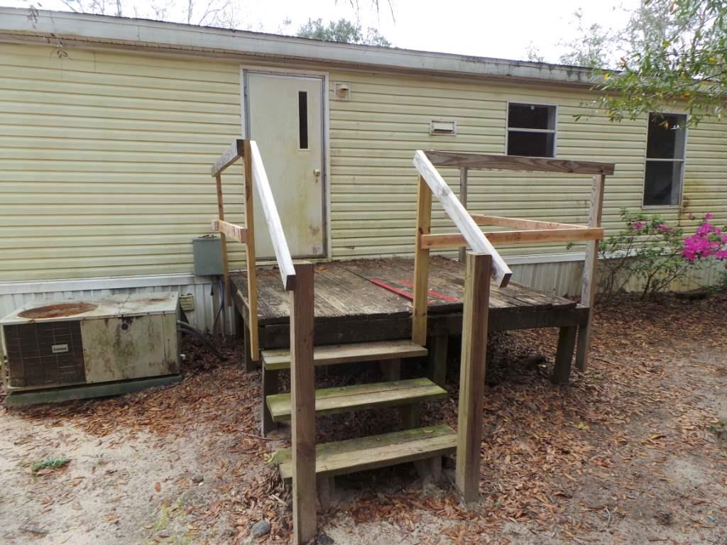 4448 Skylark Road Milton, FL 32583 - Photo 3 of 25 Gallery Image 3