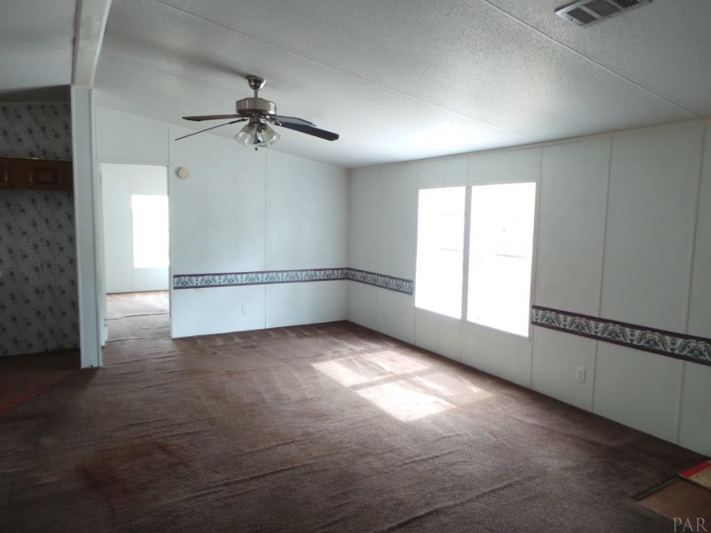4448 Skylark Road Milton, FL 32583 - Photo 7 of 25 Gallery Image 7