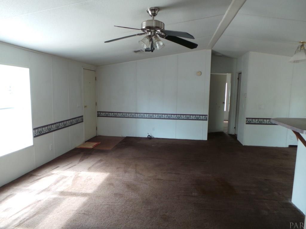 4448 Skylark Road Milton, FL 32583 - Photo 8 of 25 Gallery Image 8