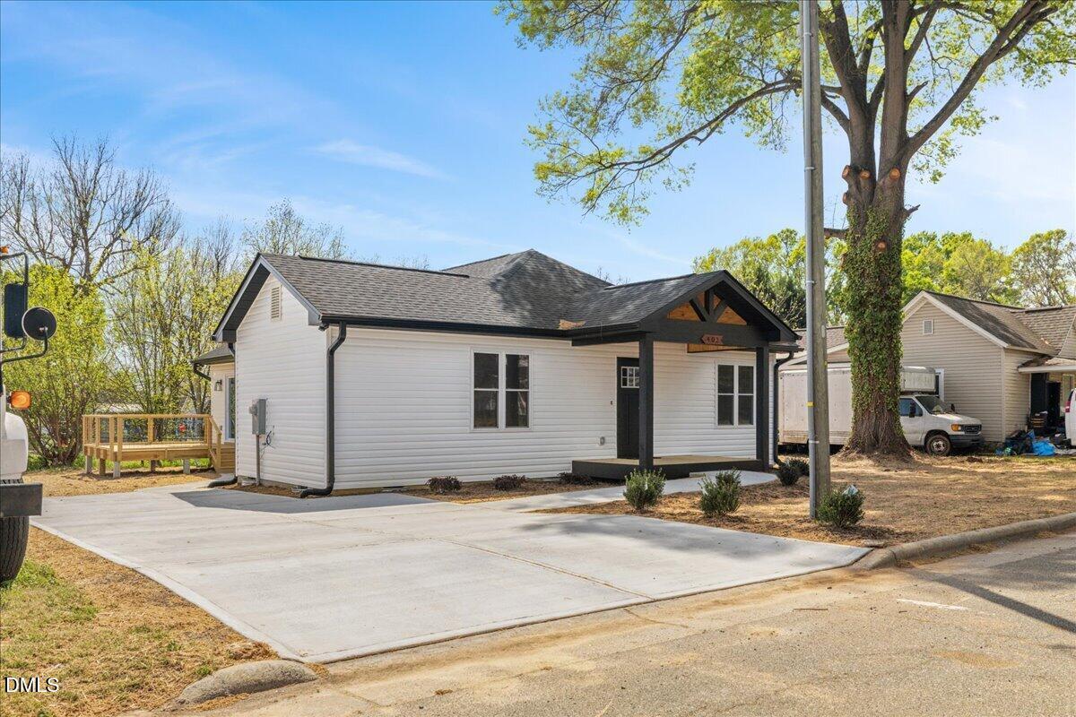 402 Poplar Street Graham, NC 27253 - Photo 2 of 48 03-402 Poplar St