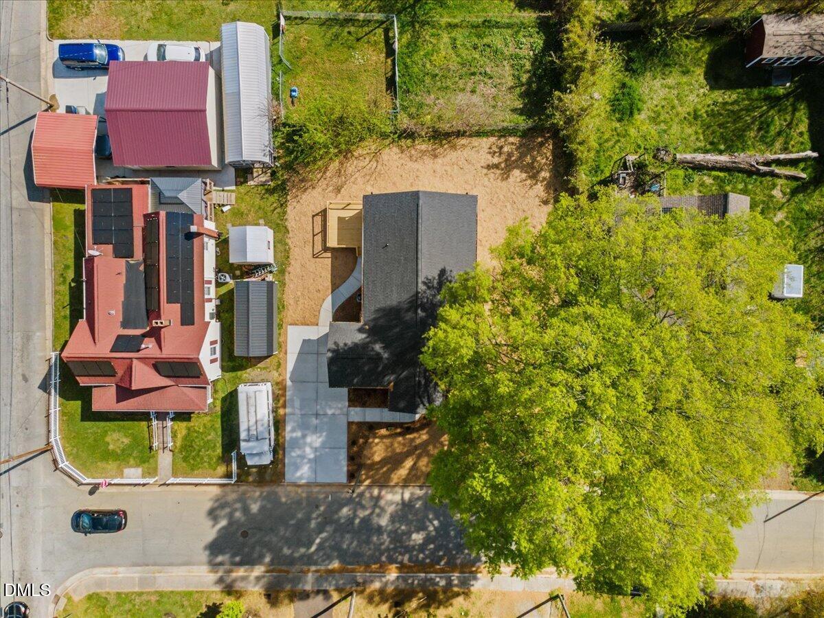 402 Poplar Street Graham, NC 27253 - Photo 48 of 48 51-402 Poplar St