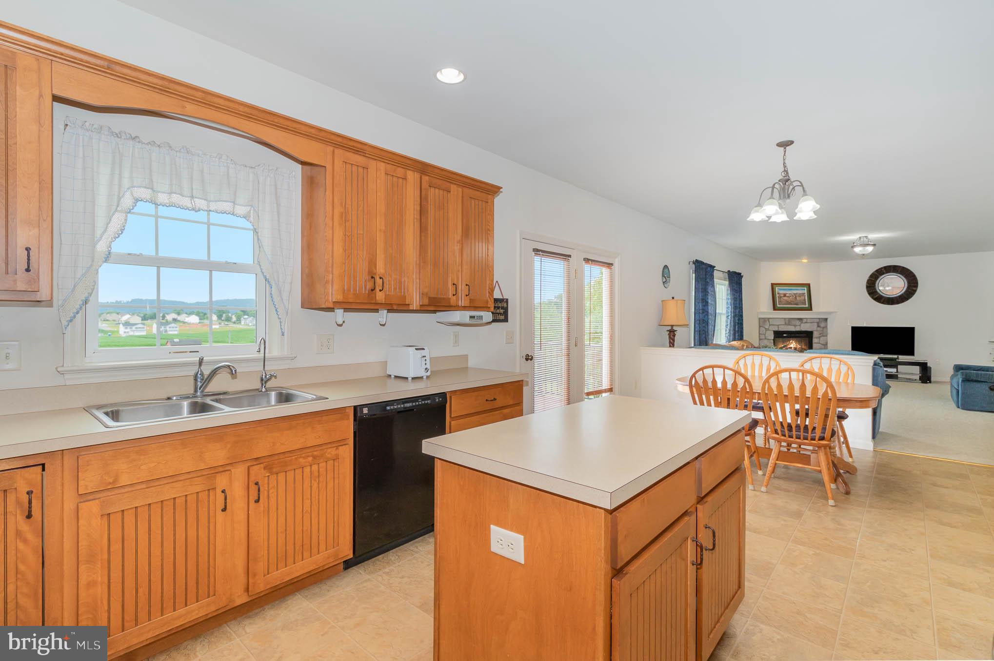 239 Rock Point Road Marietta, PA 17547 - Photo 9 of 44 Gallery Image 9