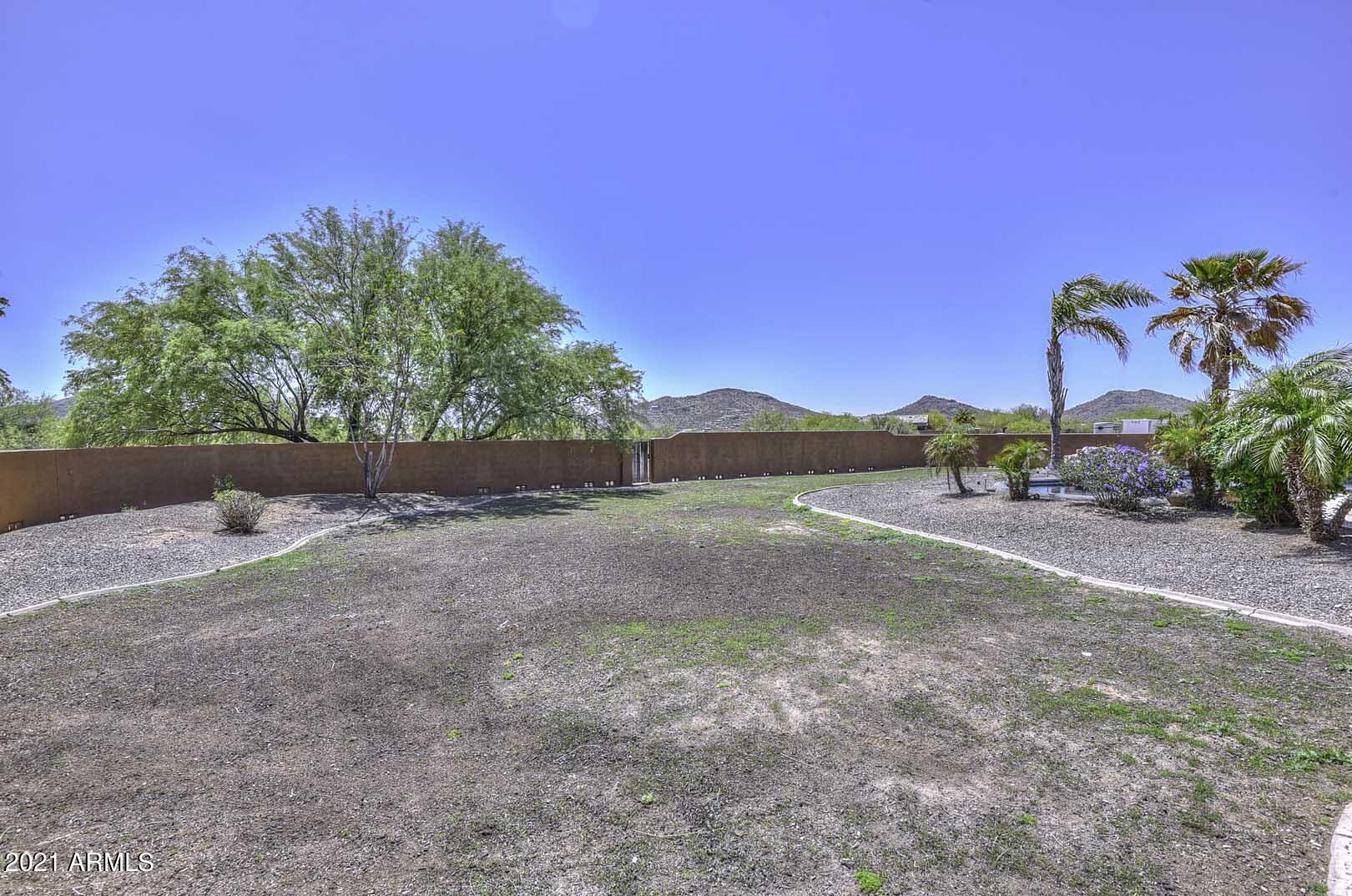 2415 West Tanya Road Phoenix, AZ 85086 - Photo 8 of 55 Backyard