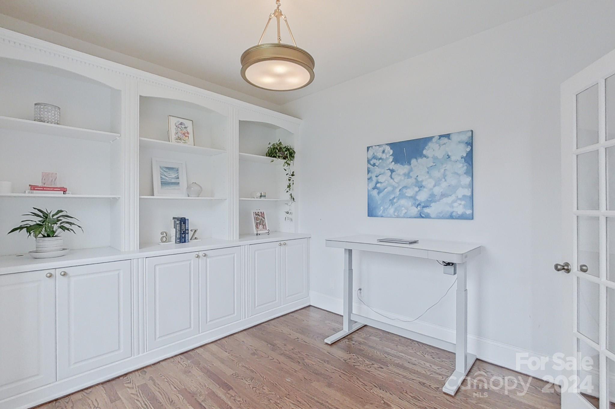 3304 Strawberry Road Matthews, NC 28104 - Photo 10 of 48 Gallery Image 10