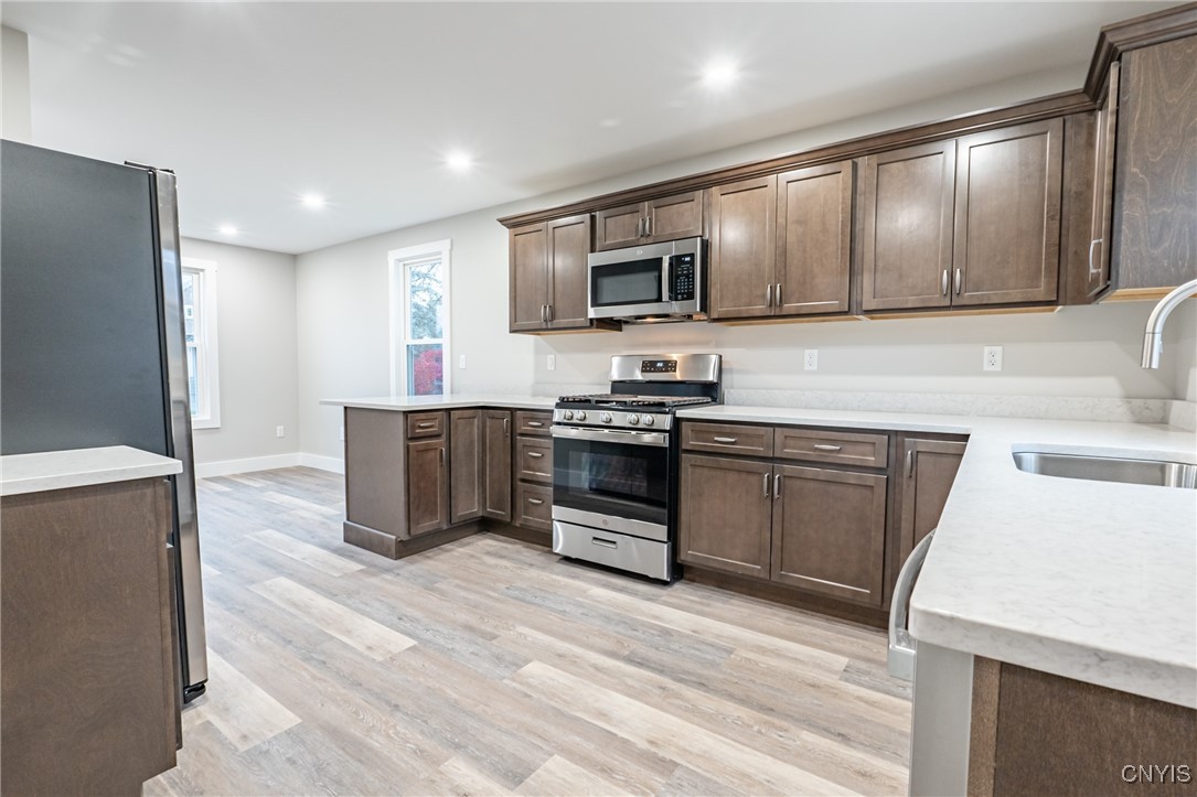 508 Clinton Street Rome, NY 13440 - Photo 12 of 32