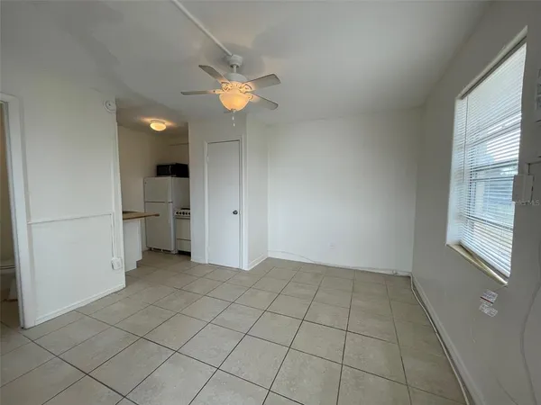 $950 | 3226 South Atlantic Avenue, Unit 2, Daytona Beach, FL 32118