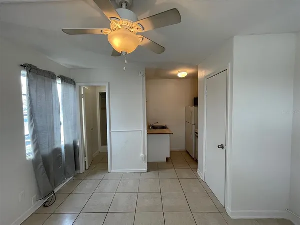 $950 | 3226 South Atlantic Avenue, Unit 2, Daytona Beach, FL 32118