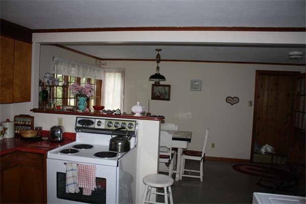 21 River Road Erving, MA 01344 - Photo 4 of 13 Gallery Image 4