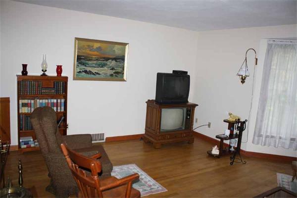 21 River Road Erving, MA 01344 - Photo 10 of 13 Gallery Image 10