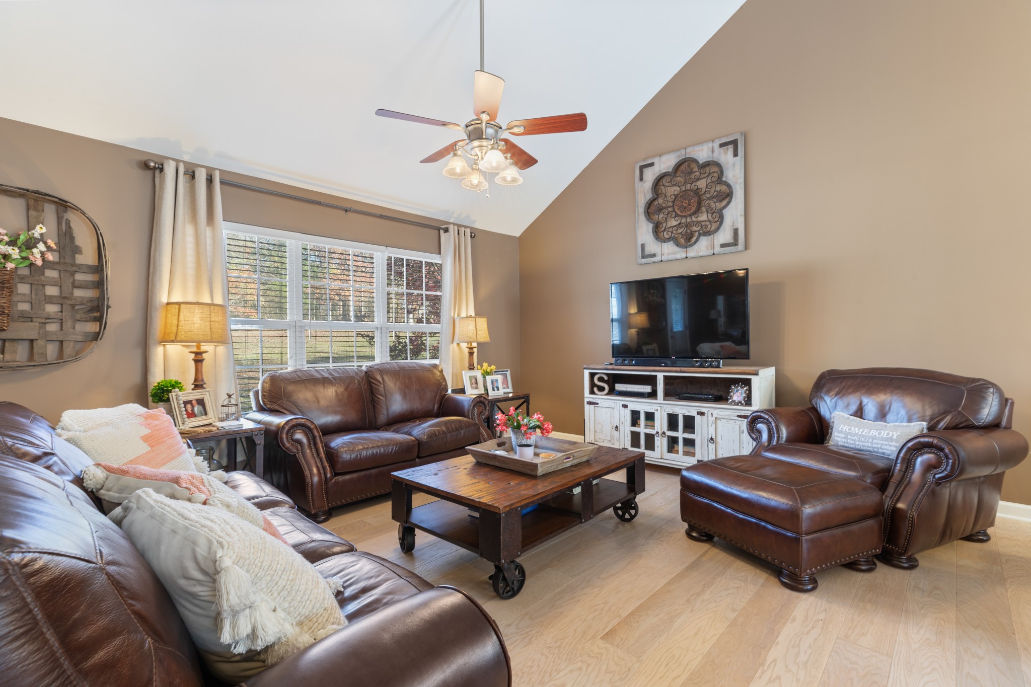 903 Nancy Shawl Road Dickson, TN 37055 - Photo 4 of 37 Gallery Image 4