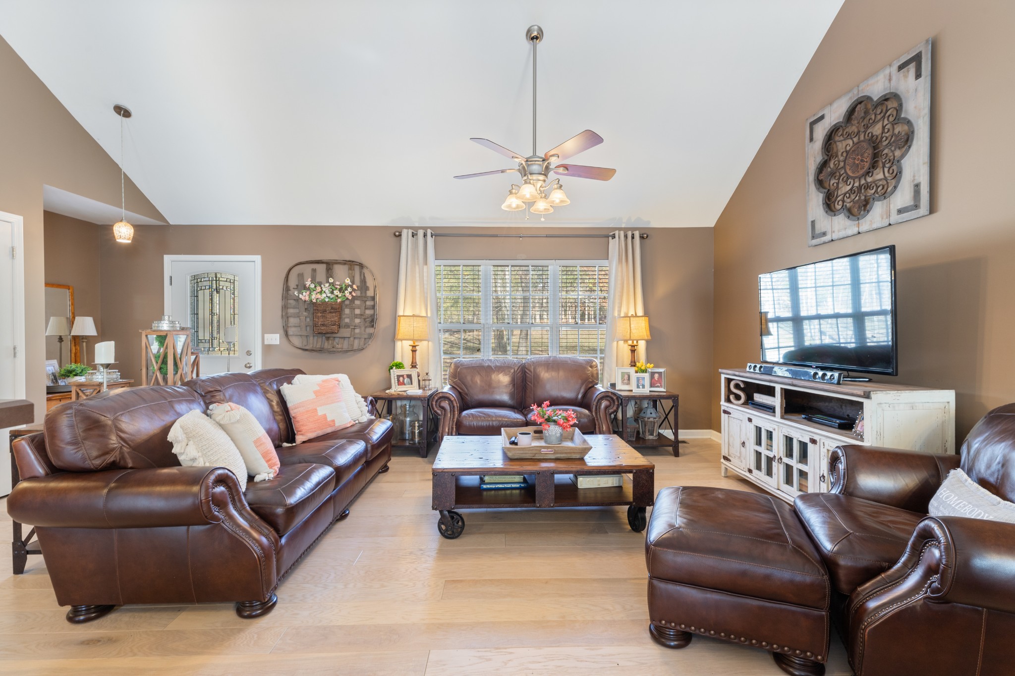 903 Nancy Shawl Road Dickson, TN 37055 - Photo 5 of 37 Gallery Image 5