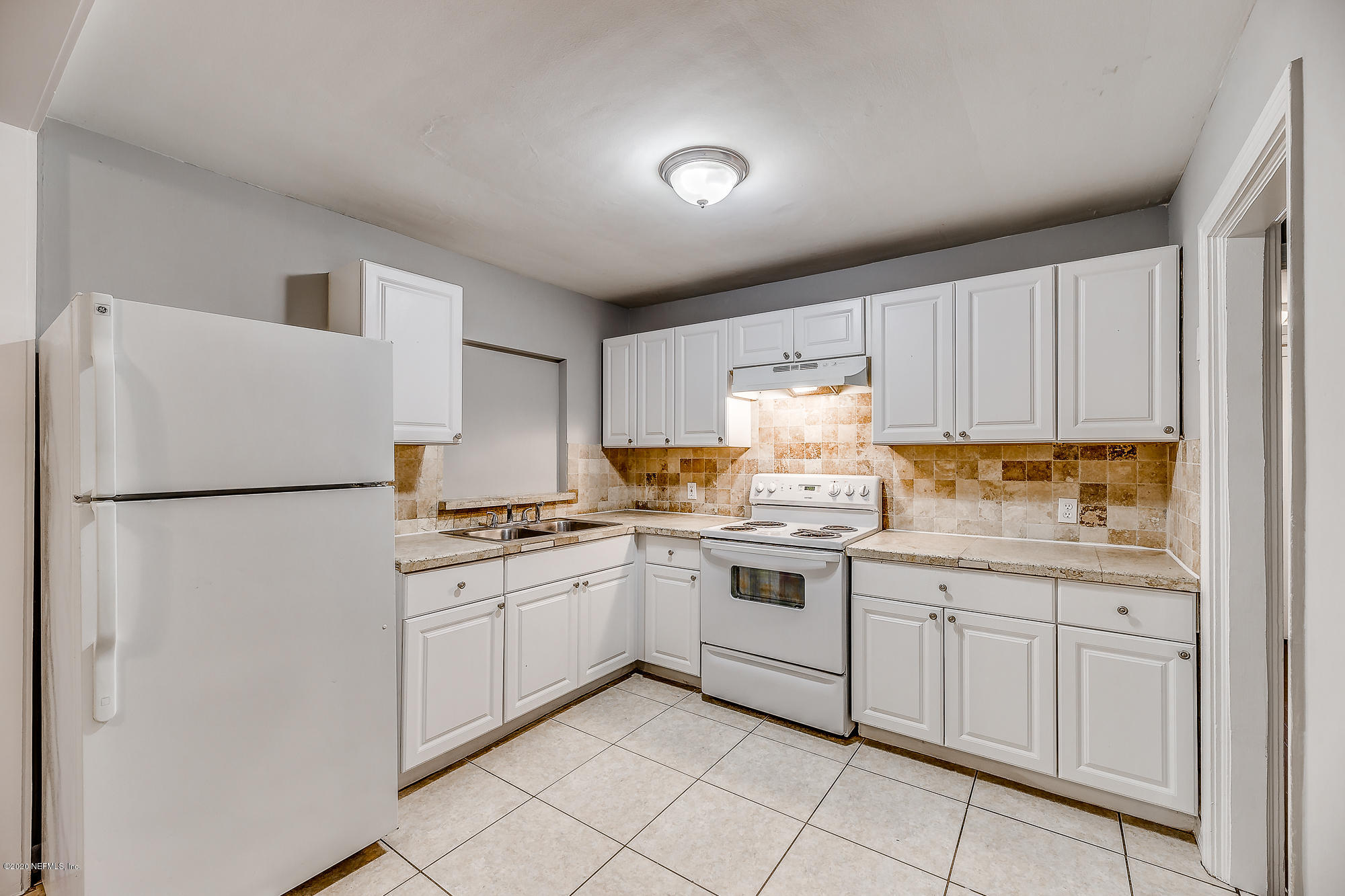 1817 Shelton Road Jacksonville, FL 32211 - Photo 10 of 26 1817 Shelton Rd-2144