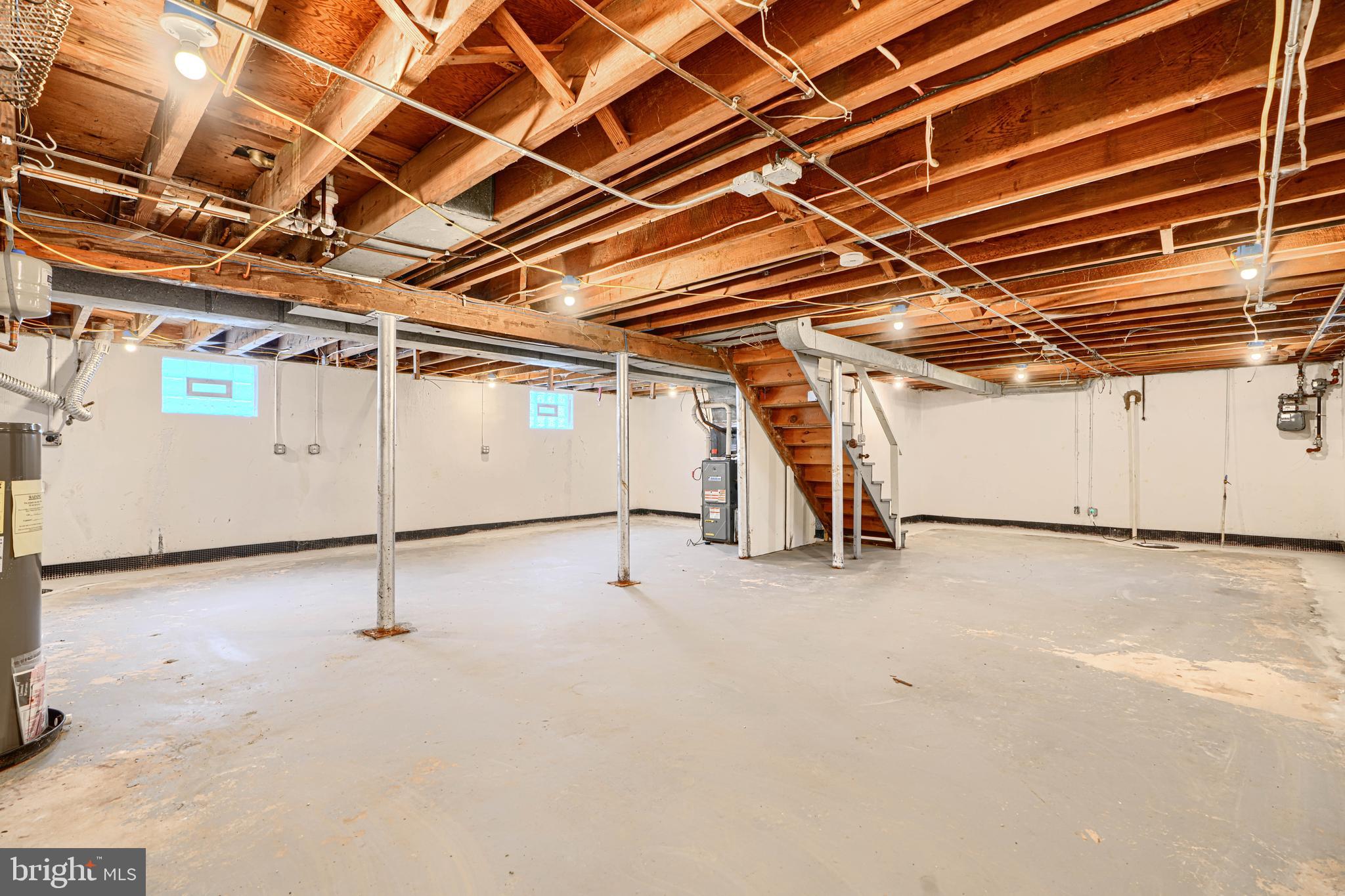 1813 Weyburn Road Baltimore, MD 21237 - Photo 31 of 39 a view of a garage