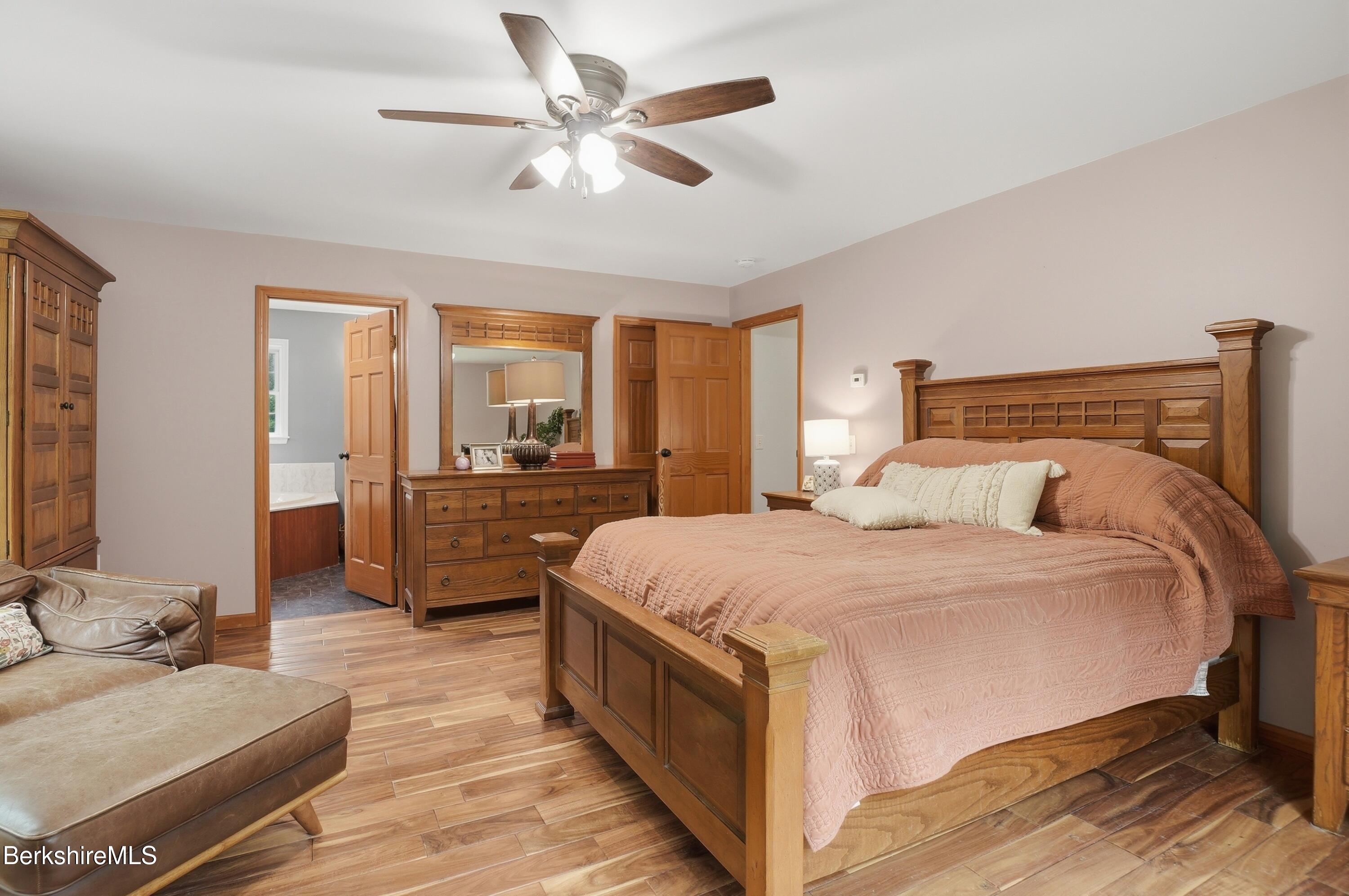 354 Notch Road North Adams, MA 01247 - Photo 20 of 30 DSC03567