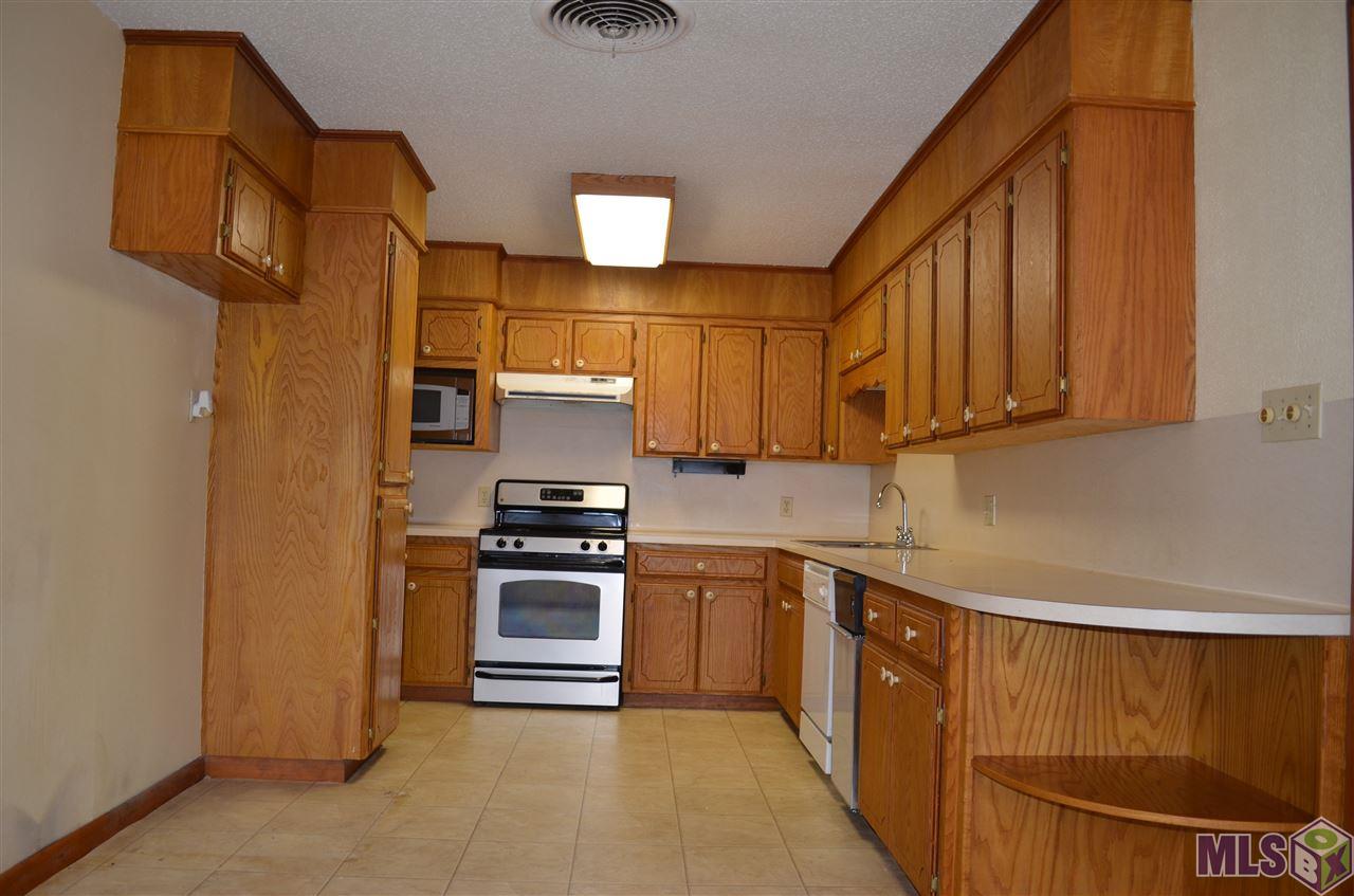 822 East Rome Street Gonzales, LA 70737 - Photo 5 of 12 Gallery Image 5