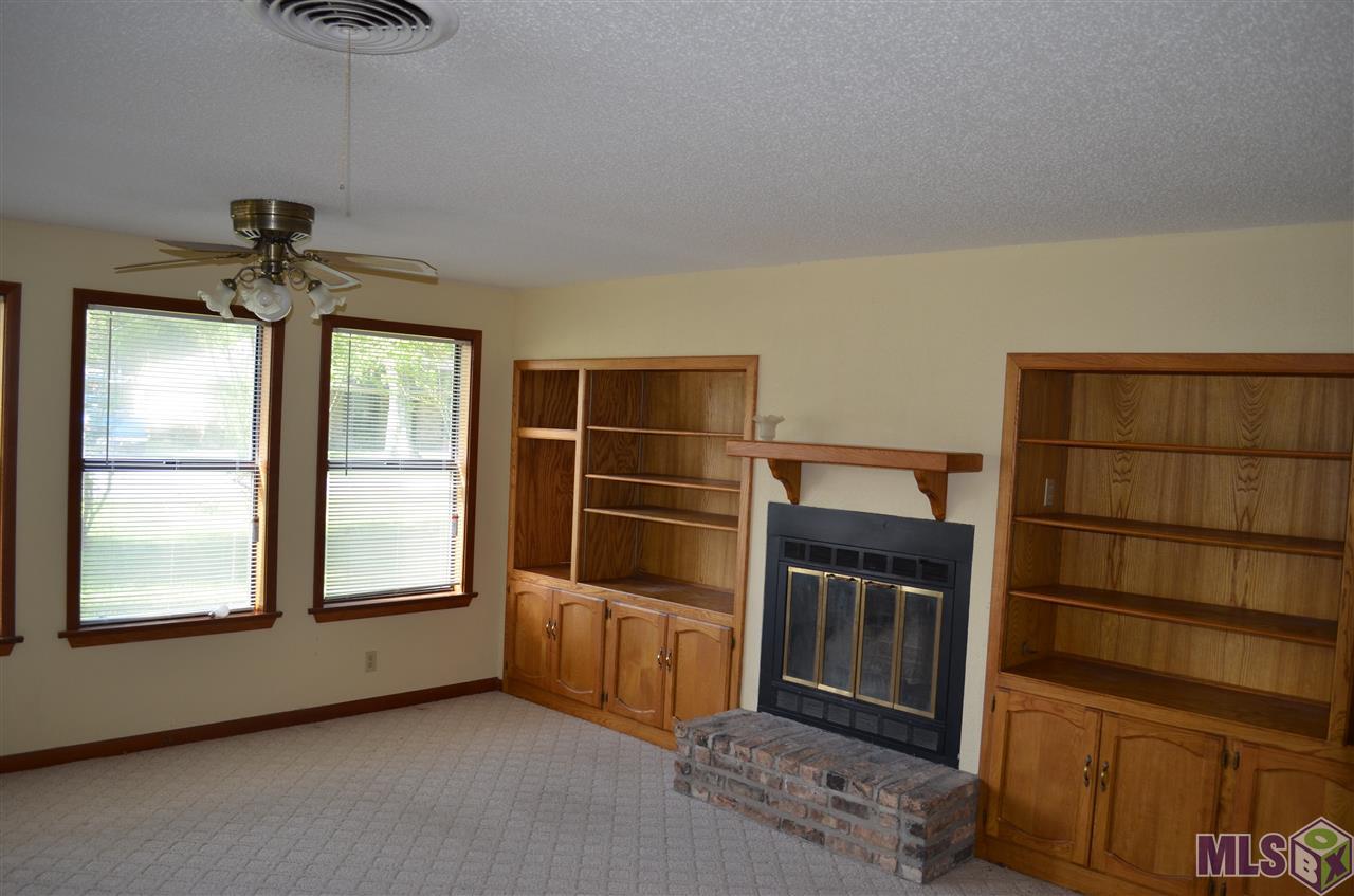 822 East Rome Street Gonzales, LA 70737 - Photo 7 of 12 Gallery Image 7