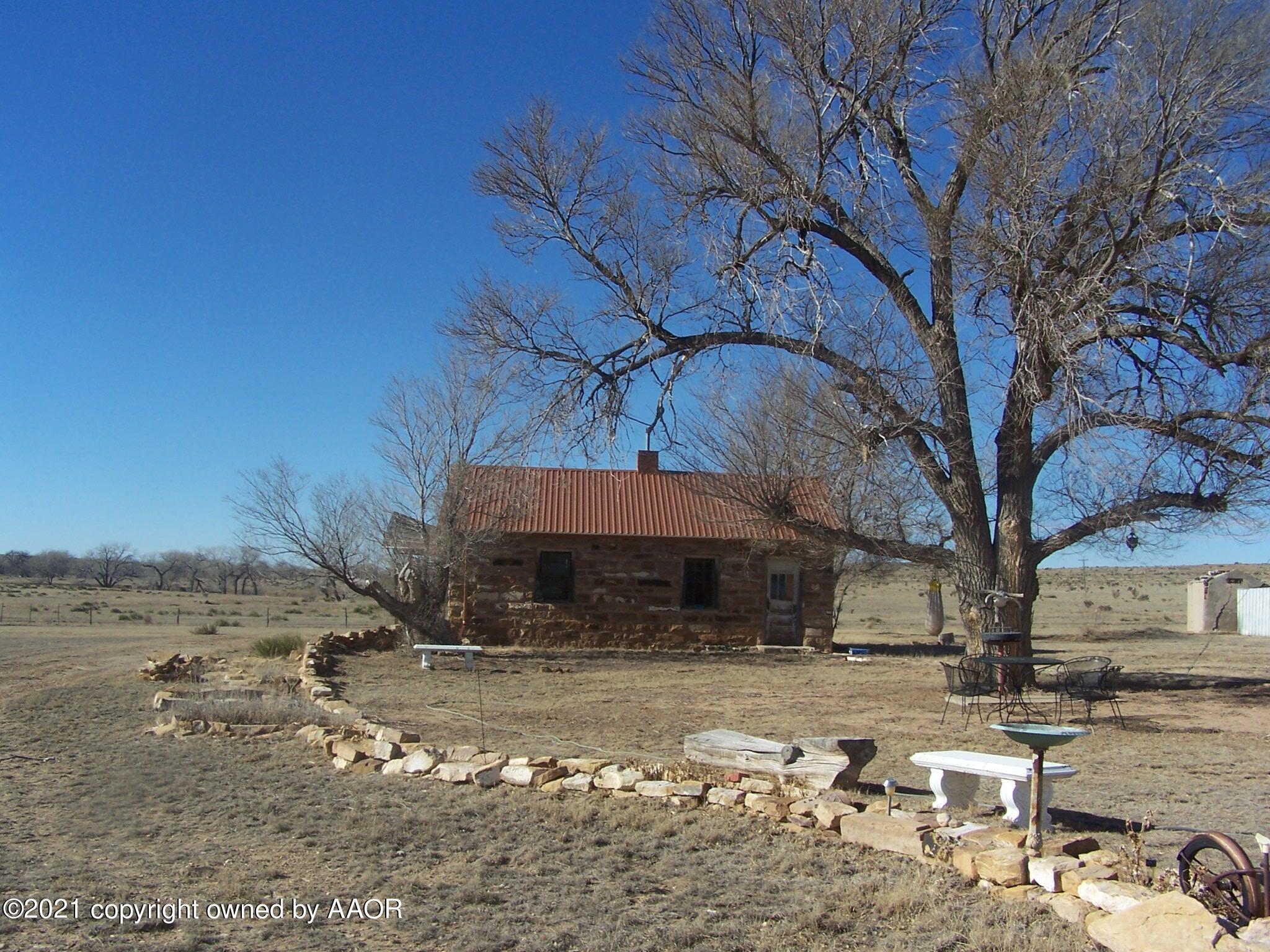 1105 Clapham Road Clayton, NM 88415 - Photo 5 of 31 Clapham School (3)