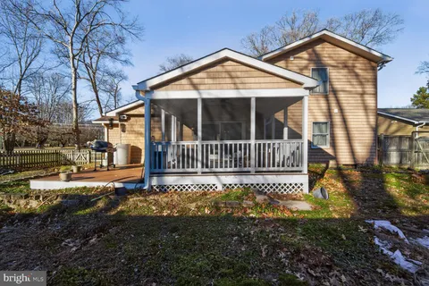 $444,000 | 1161 Steamboat Road, Shady Side, MD 20764
