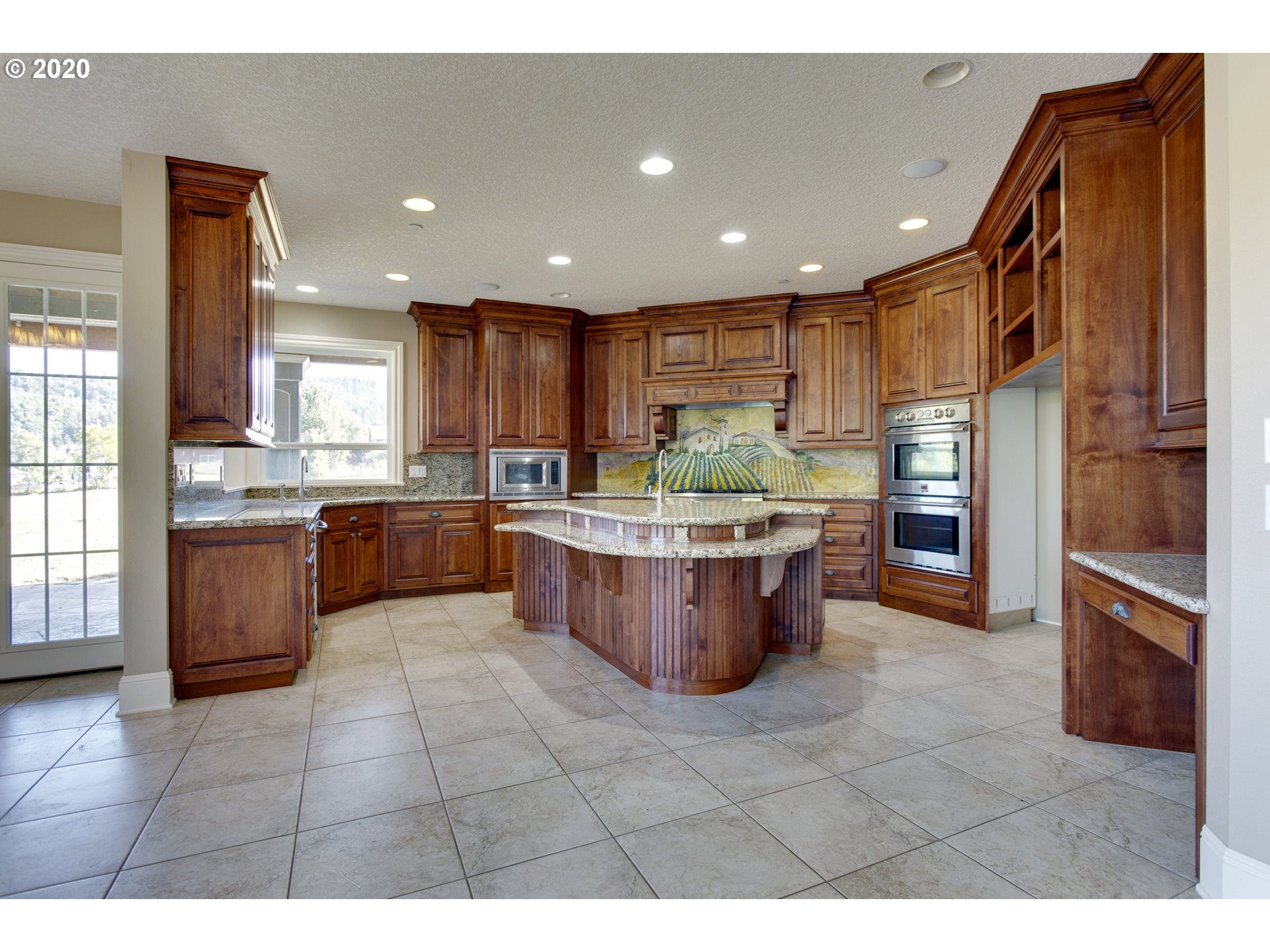 24700 Southwest Labrousse Road Sherwood, OR 97140 - Photo 14 of 32