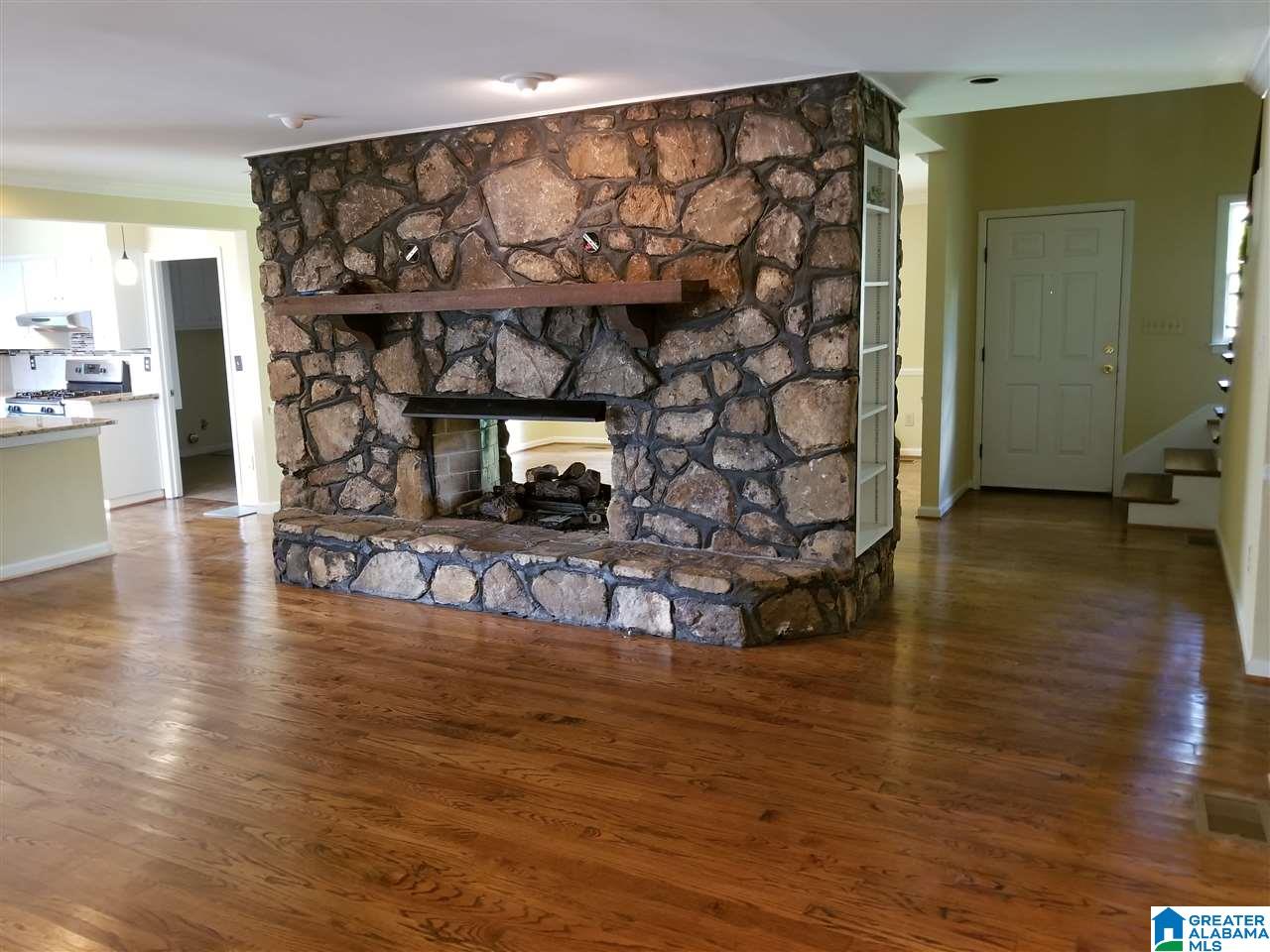 1432 Shades Crest Road Birmingham, AL 35226 - Photo 4 of 31