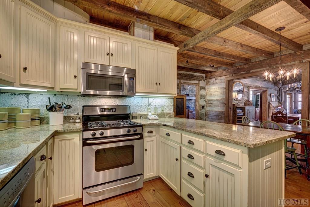 1141 Shortoff Road Highlands, NC 28741 - Photo 5 of 26 Gallery Image 5
