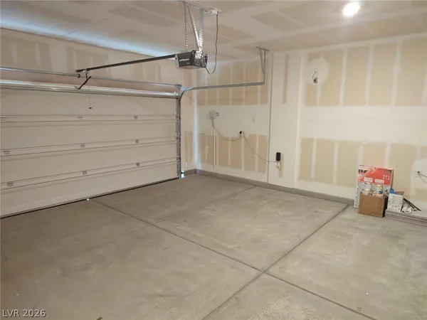 $2,999 | 6614 Palmer Crest Street, North Las Vegas, NV 89086