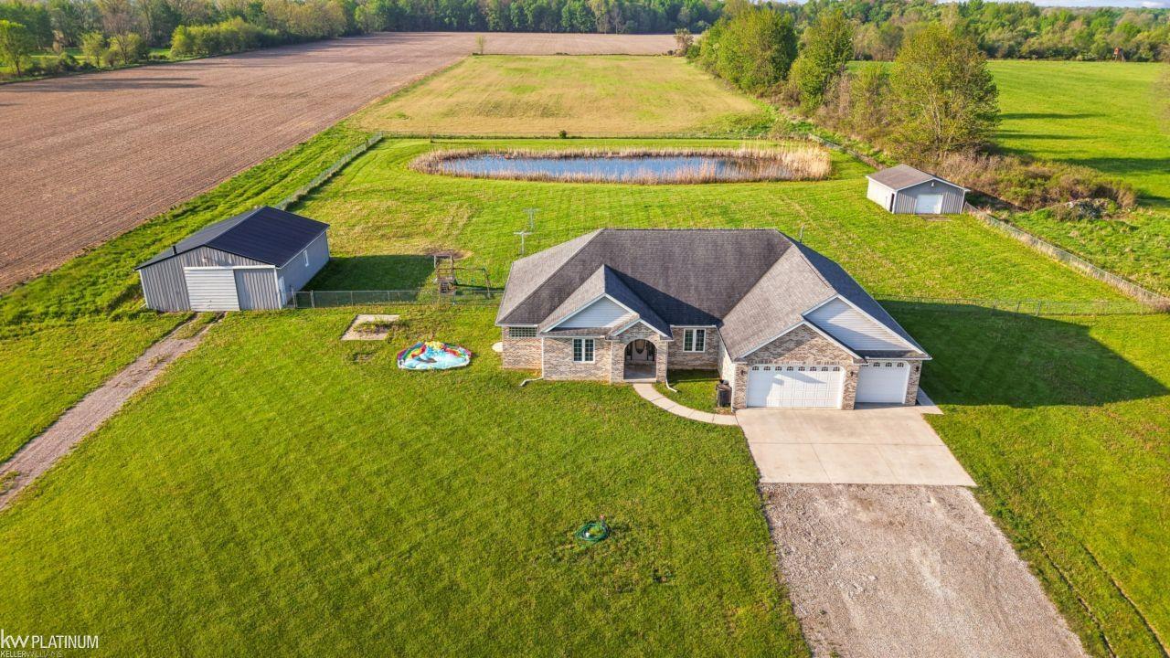 13201 Speaker Road Yale, MI 48097 - Photo 1 of 57