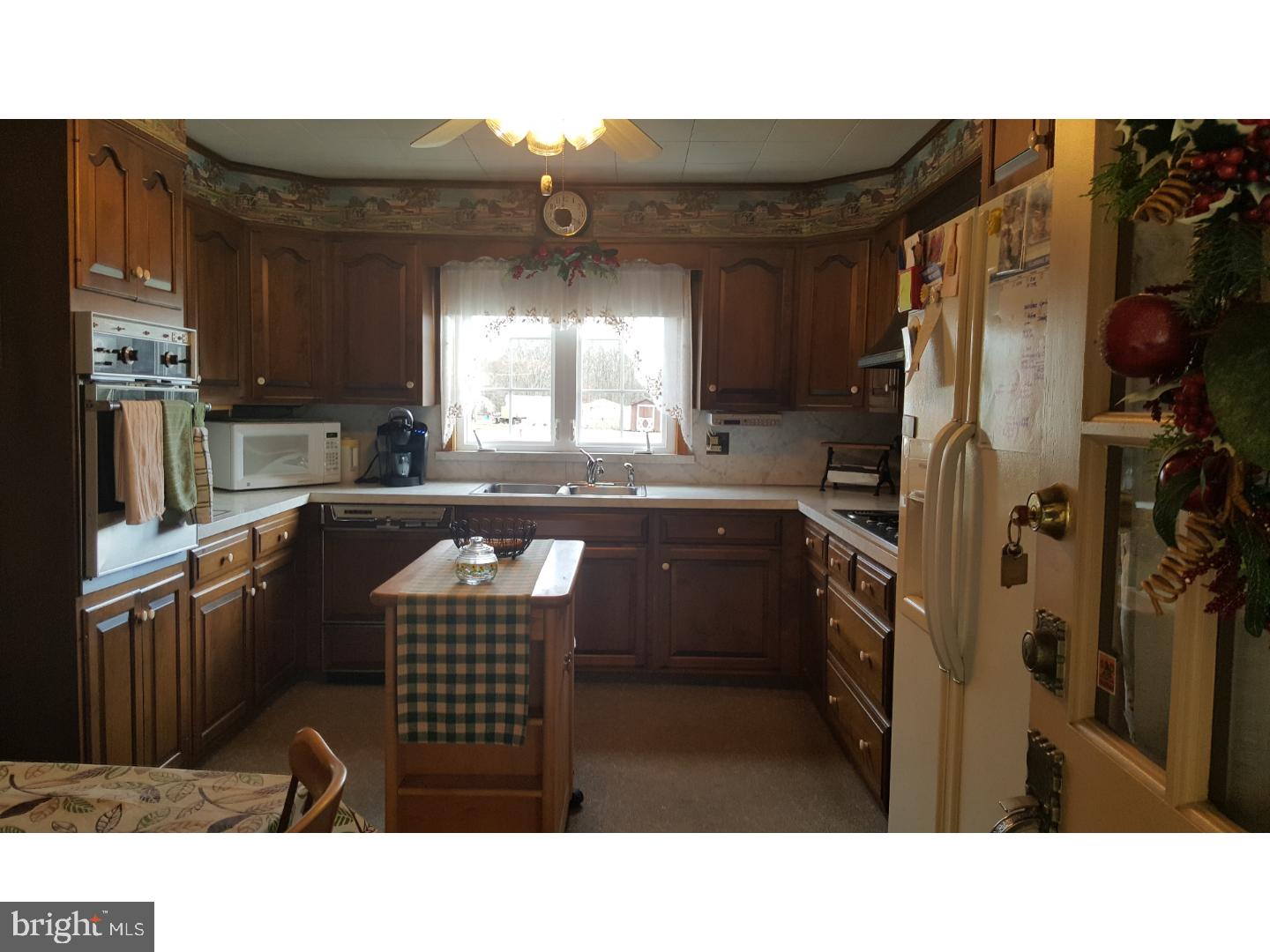 1233 Centerton Road Pittsgrove, NJ 08318 - Photo 3 of 18