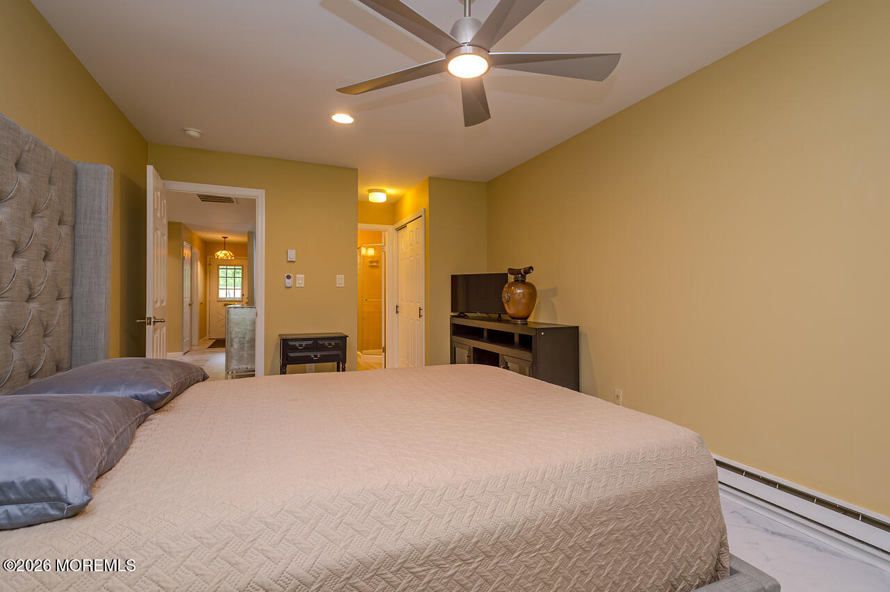 48 Ellsworth Court Red Bank, NJ 07701 - Photo 22 of 31 LR-9838