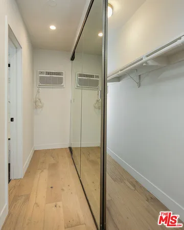 $1,995 | 11680 Ohio Avenue, Unit 202, Los Angeles, CA 90025