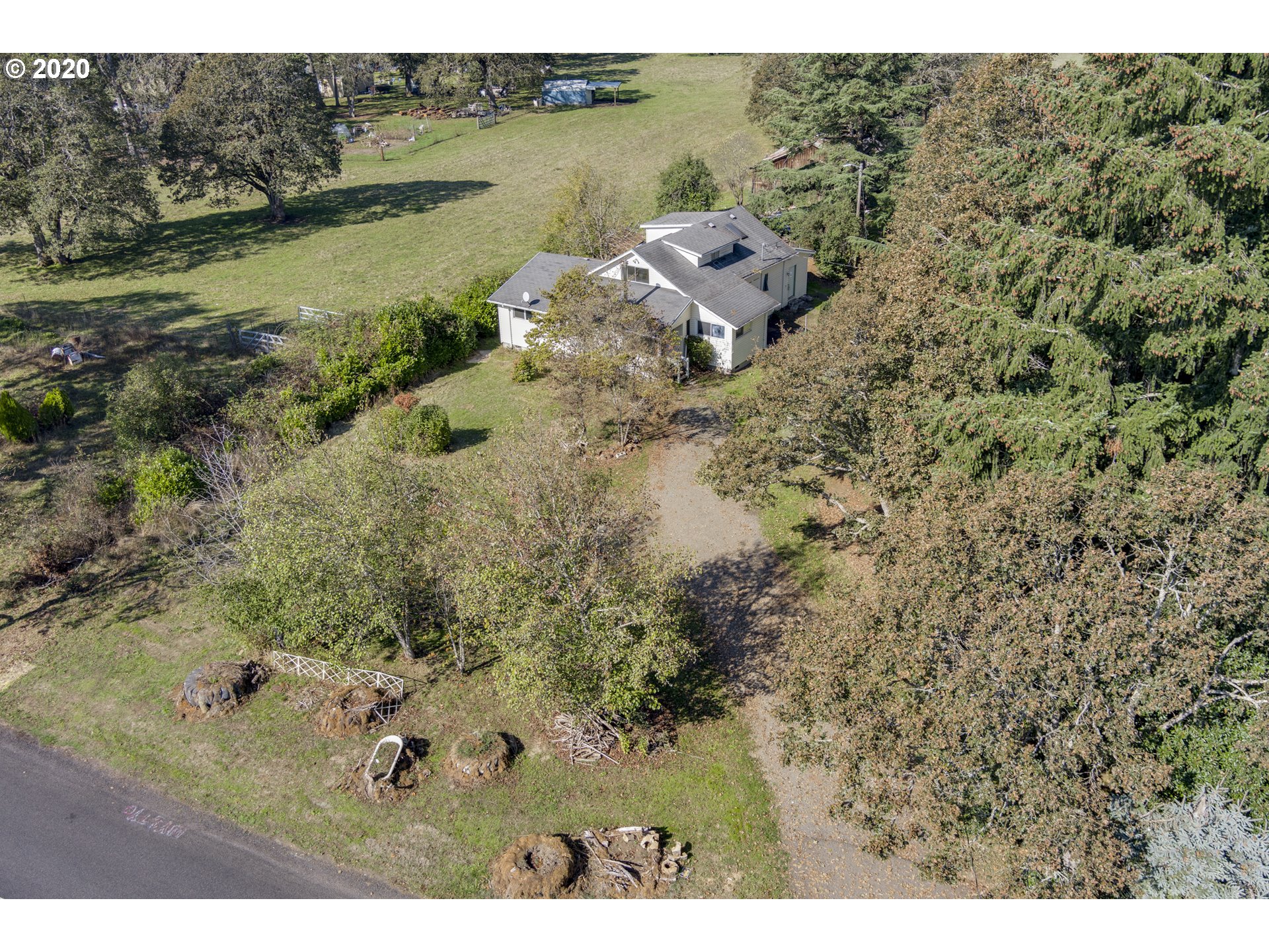 12521 South Oak Grove Road Canby, OR 97013 - Photo 25 of 27 Gallery Image 25