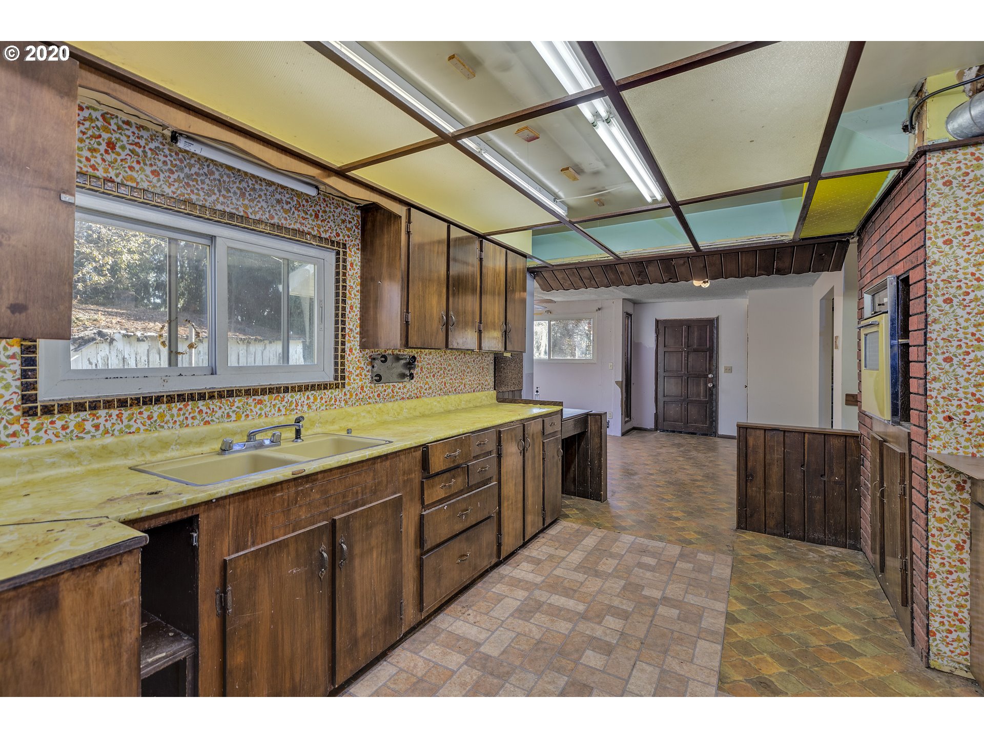 12521 South Oak Grove Road Canby, OR 97013 - Photo 5 of 27 Gallery Image 5