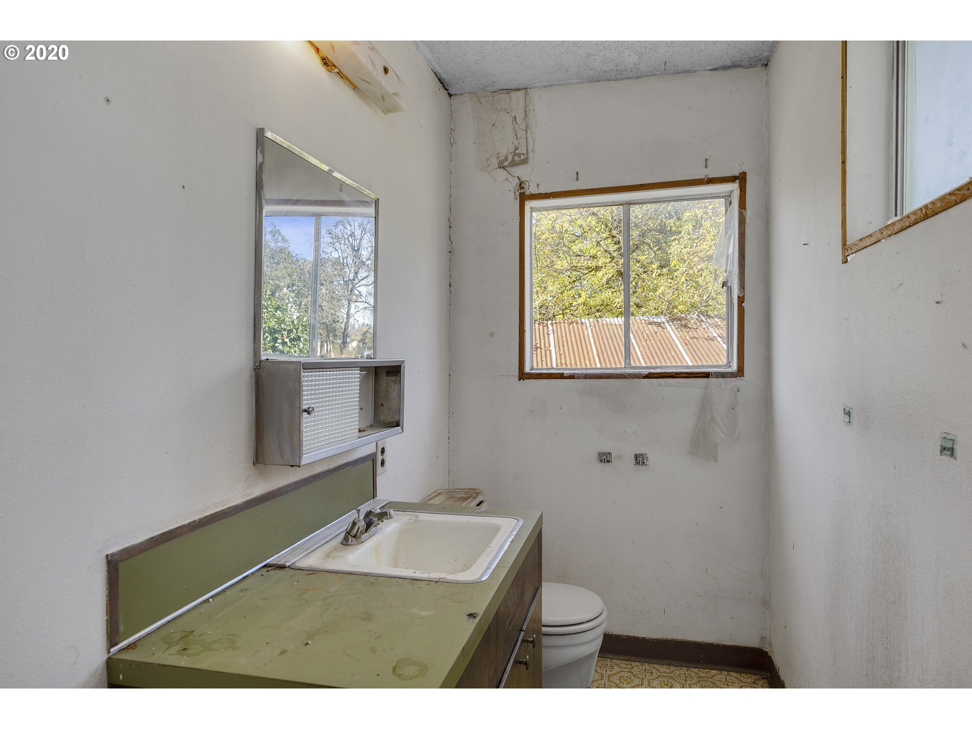 12521 South Oak Grove Road Canby, OR 97013 - Photo 10 of 27 Gallery Image 10