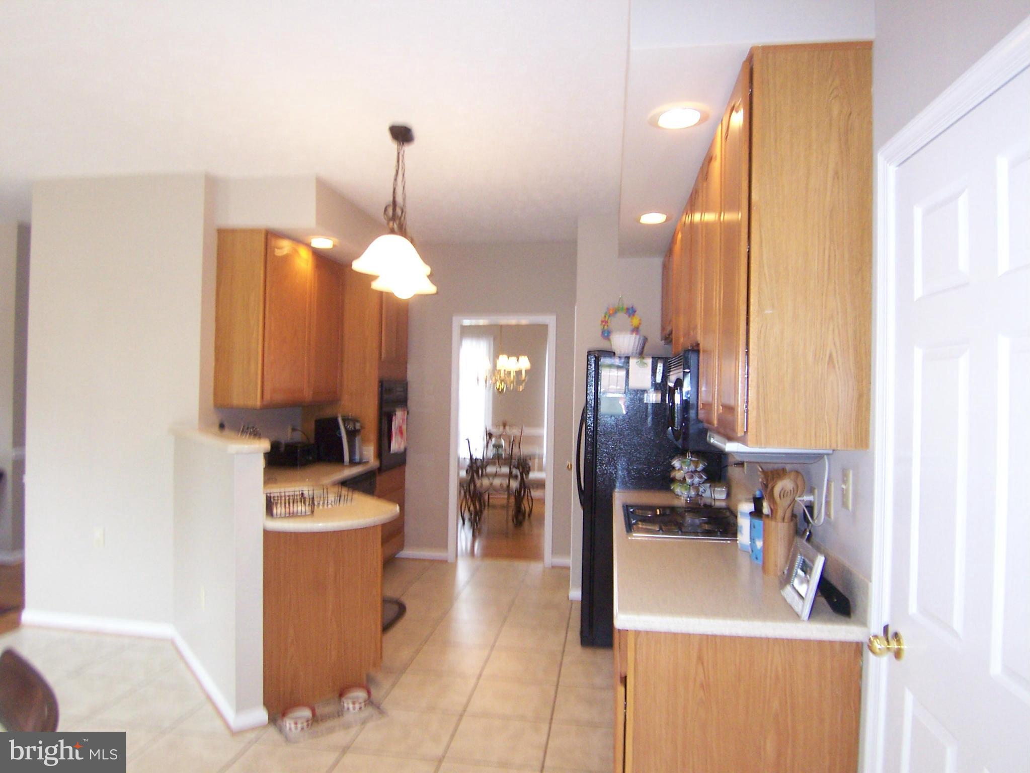 123 Canyon Road Winchester, VA 22602 - Photo 7 of 29 Kitchen